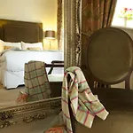 No.1 Pery Square & 4* Limerick Junction