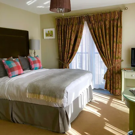 Otel No.1 Pery Square &