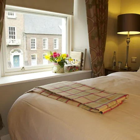 No.1 Pery Square & Hotel