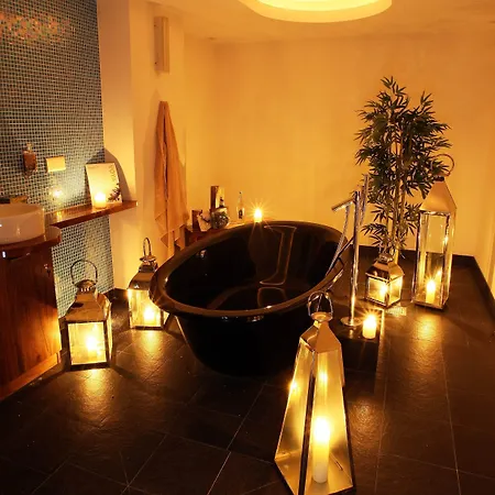 No.1 Pery Square & Hotel Limerick Junction