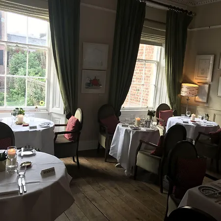 Hotel No.1 Pery Square & 4*