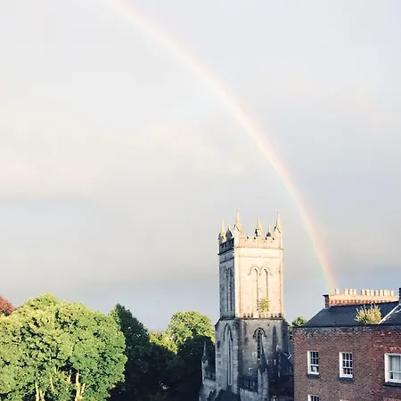 No.1 Pery Square & 4*