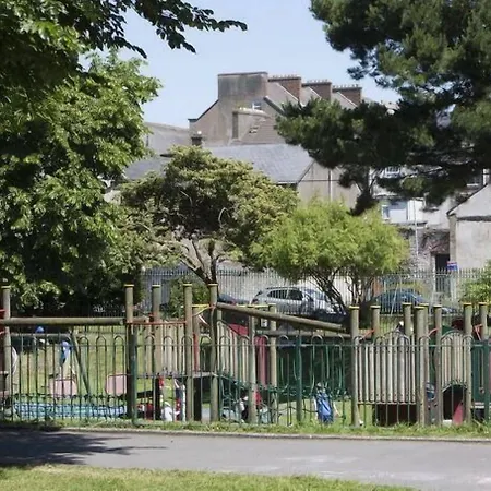 No.1 Pery Square & Limerick Junction