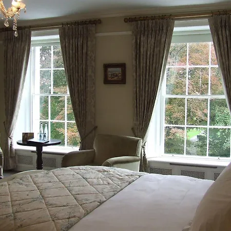 No.1 Pery Square & 4* Limerick Junction