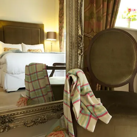 No.1 Pery Square & 4* Limerick Junction