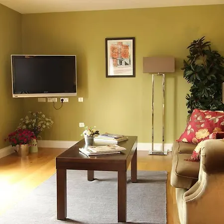 No.1 Pery Square & 4*