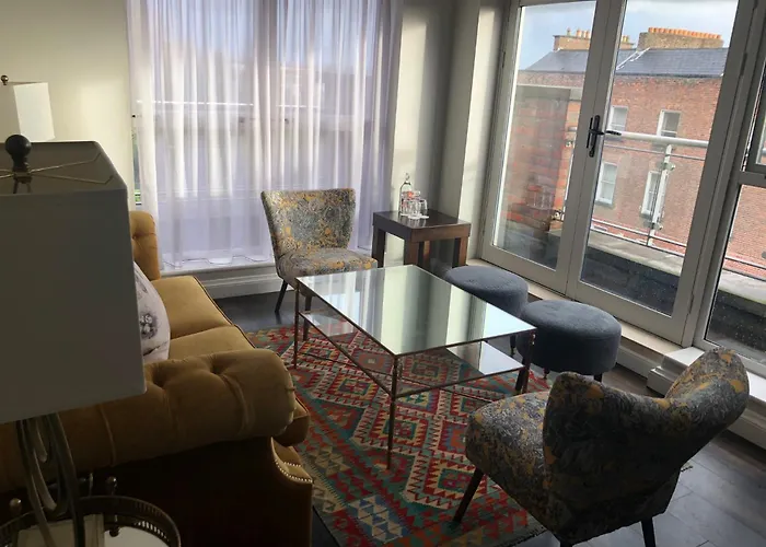 一号佩瑞广场温泉酒店 4* Limerick Junction