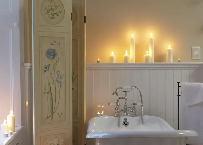 No.1 Pery Square & 4*