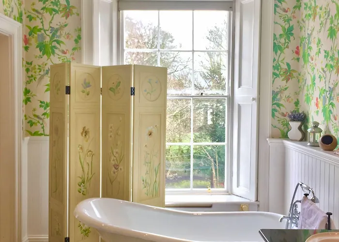 No.1 Pery Square & 4* Limerick Junction