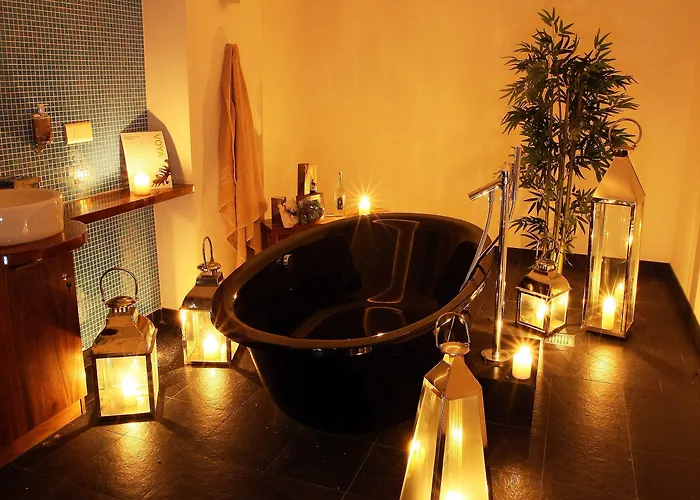 No.1 Pery Square & Hotel Limerick Junction